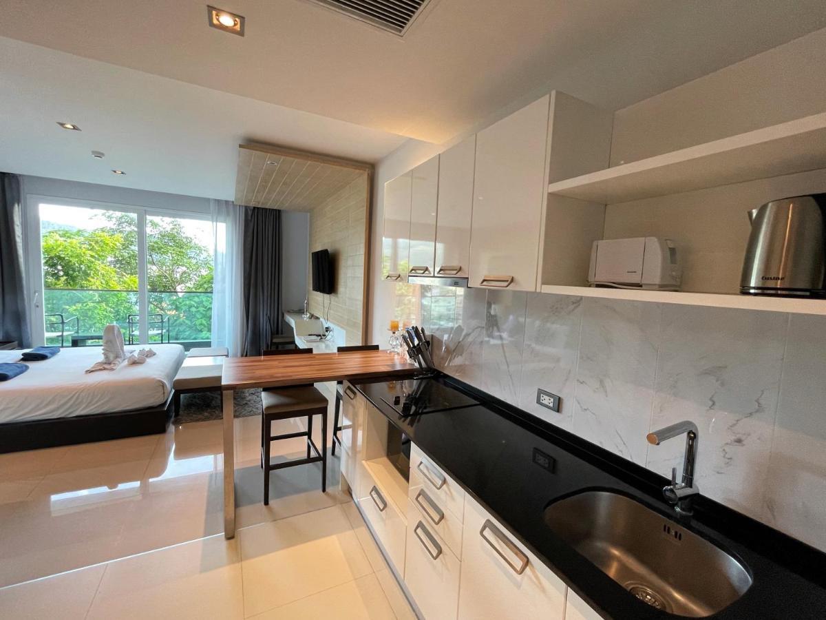 Emerald Terrace Apartments By Lofty Patong Екстер'єр фото
