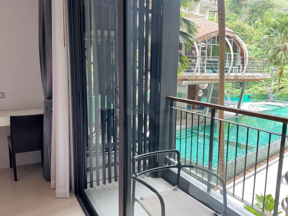 Emerald Terrace Apartments By Lofty Patong Екстер'єр фото