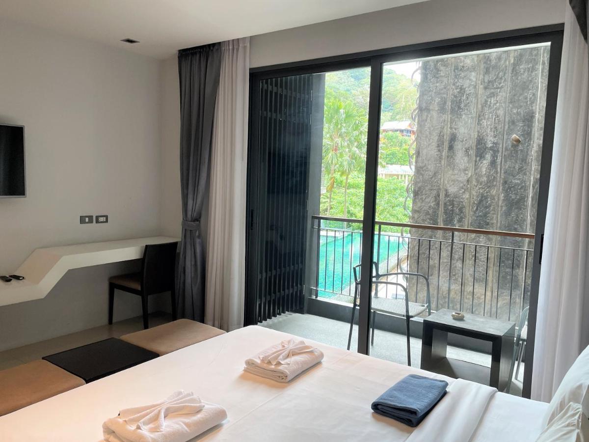 Emerald Terrace Apartments By Lofty Patong Екстер'єр фото