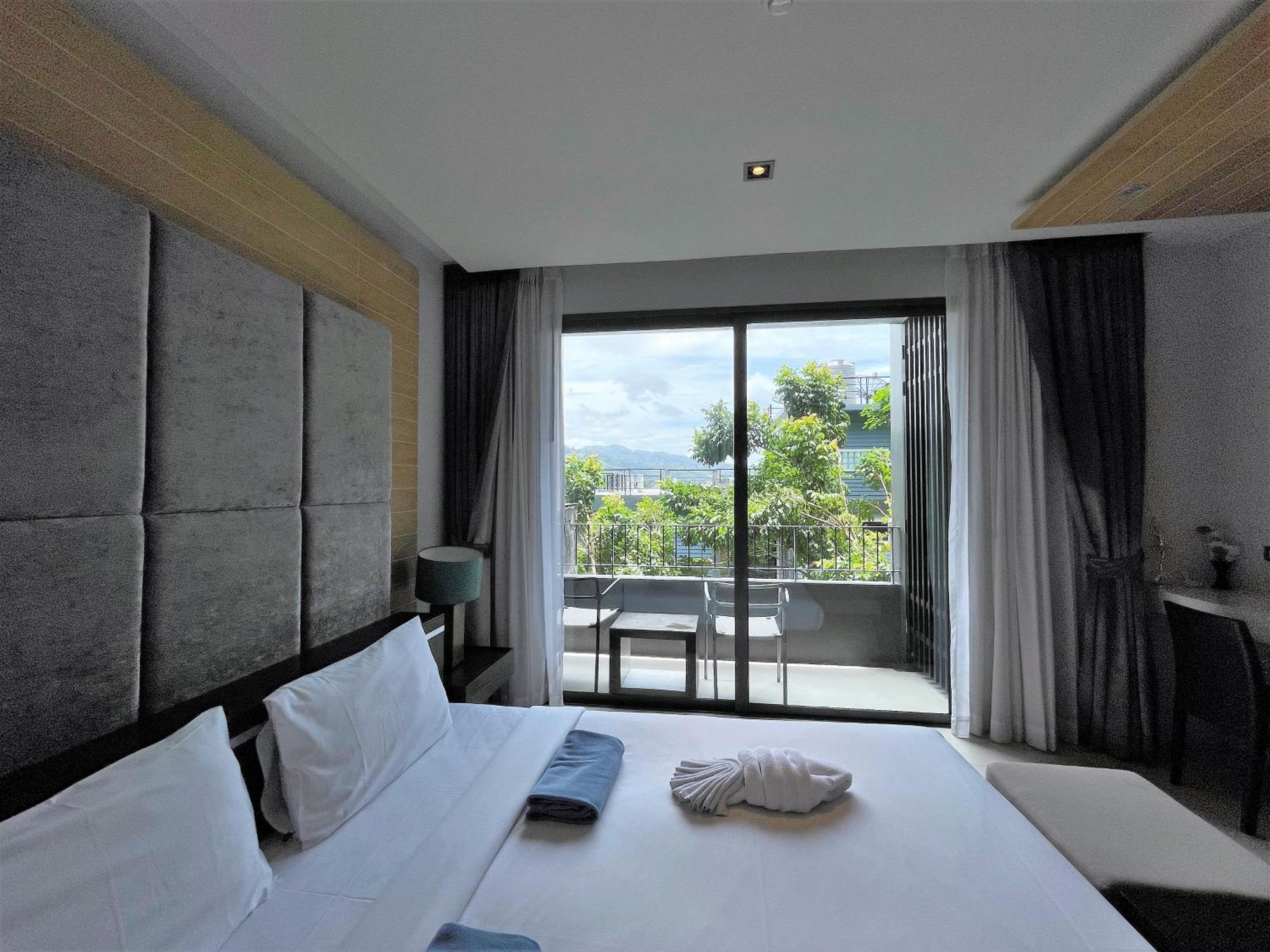 Emerald Terrace Apartments By Lofty Patong Екстер'єр фото