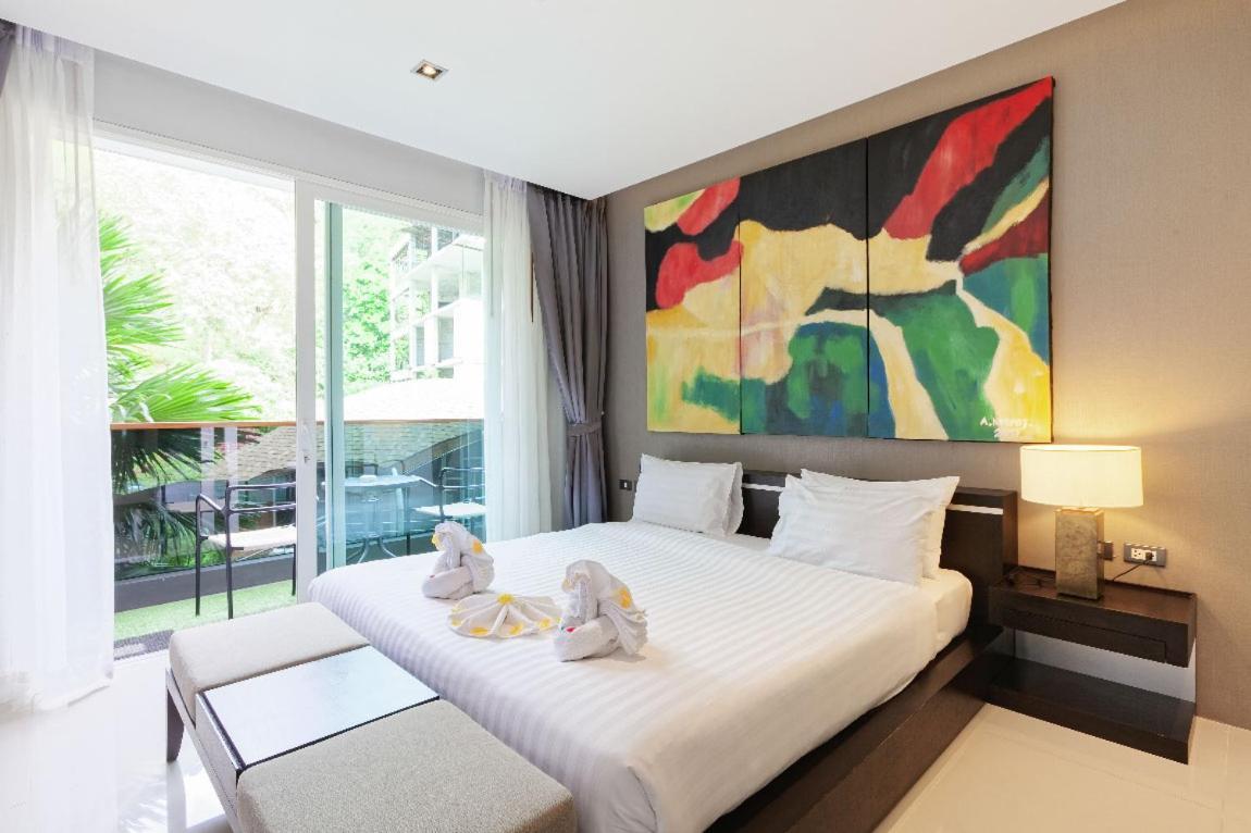 Emerald Terrace Apartments By Lofty Patong Екстер'єр фото